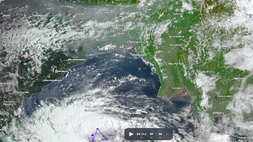 বঙ্গোপসাগরে ঘূর্ণিঝড়ের সম্ভাবনা, সমুদ্রবন্দরগুলোতে সতর্কতা জারি